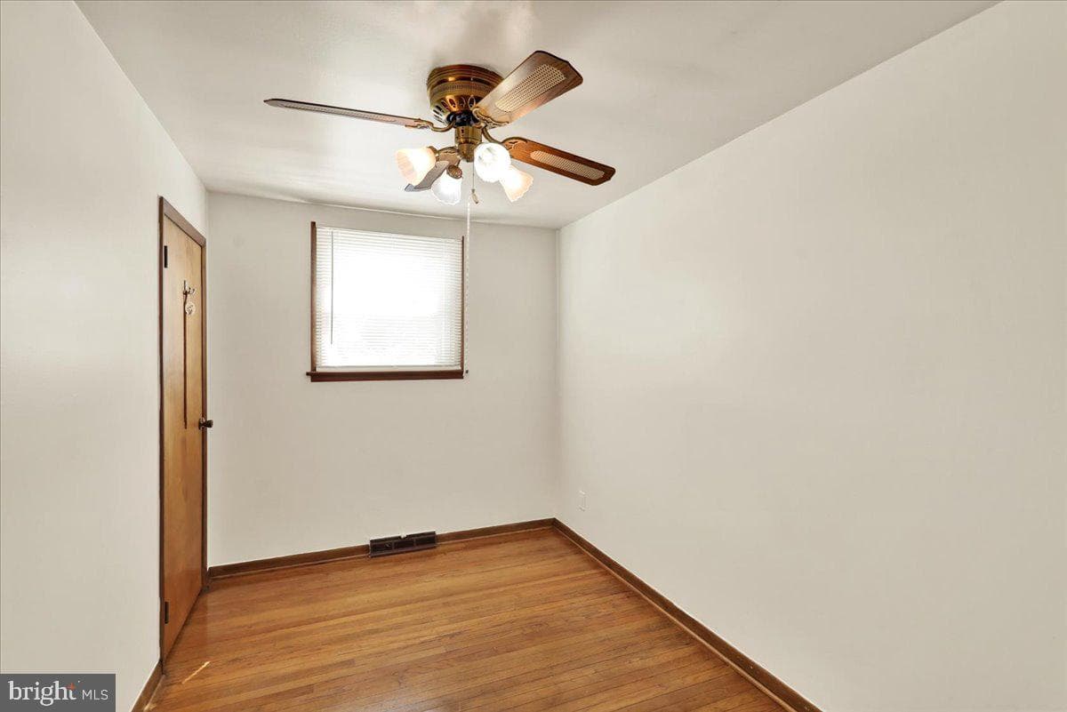 702 Frederick Street photo 20