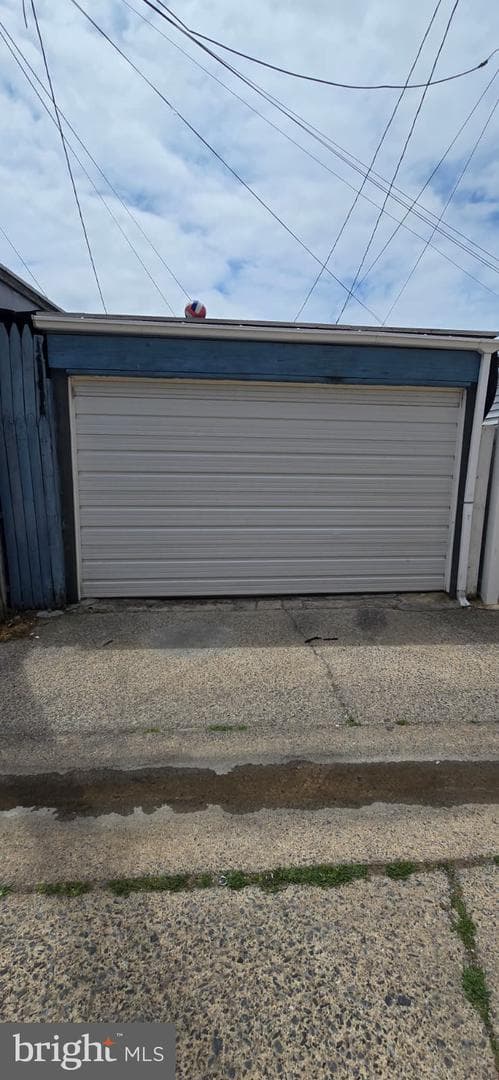 221 W Oley Street photo 22