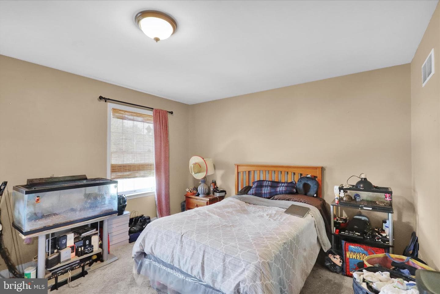 1514 Ridge Avenue photo 22