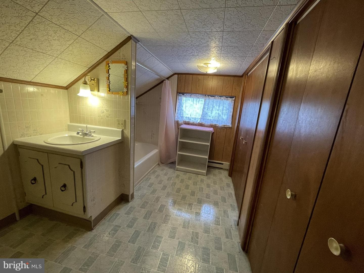 72 Preston Road photo 24