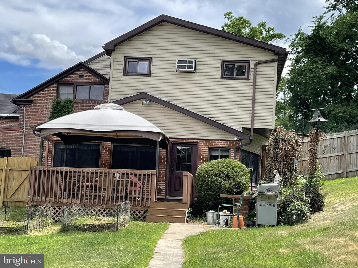 72 Preston Road photo 28