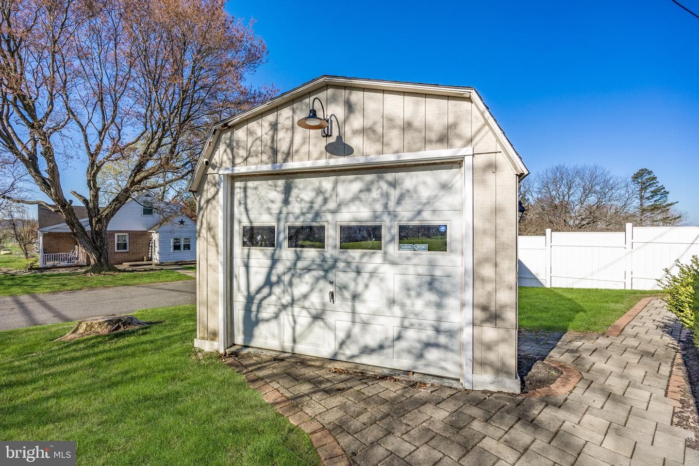 400 Amity Park Road photo 4