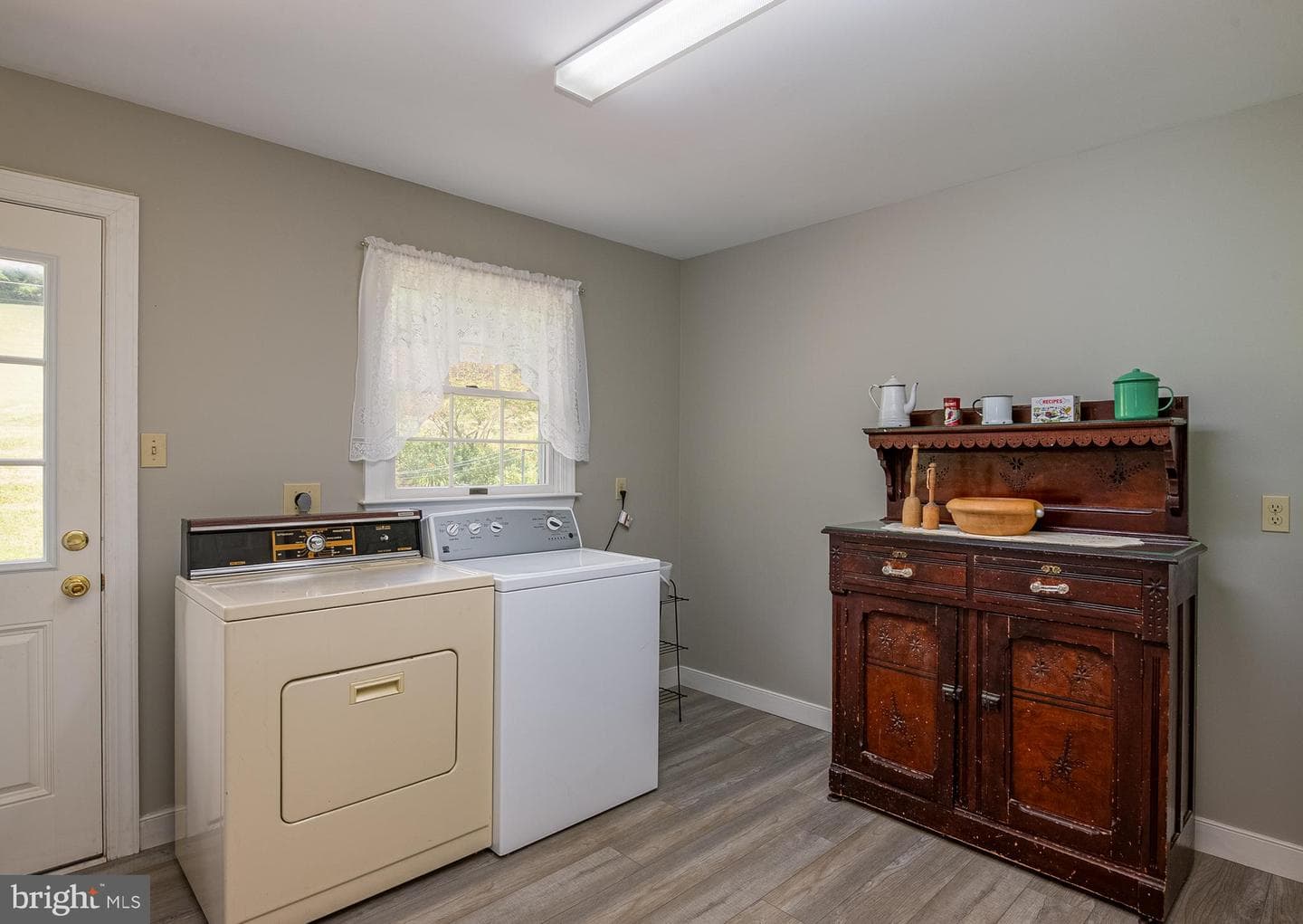 19 Sokol Drive photo 13