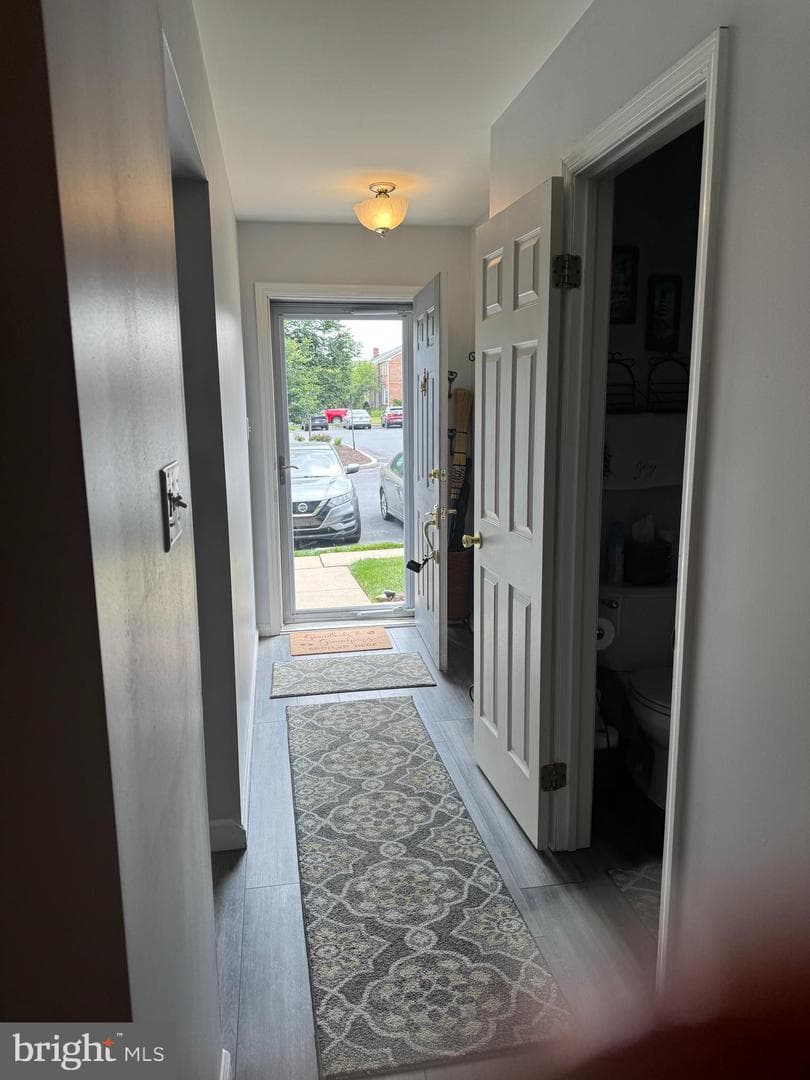 57 Winchester Court photo 8