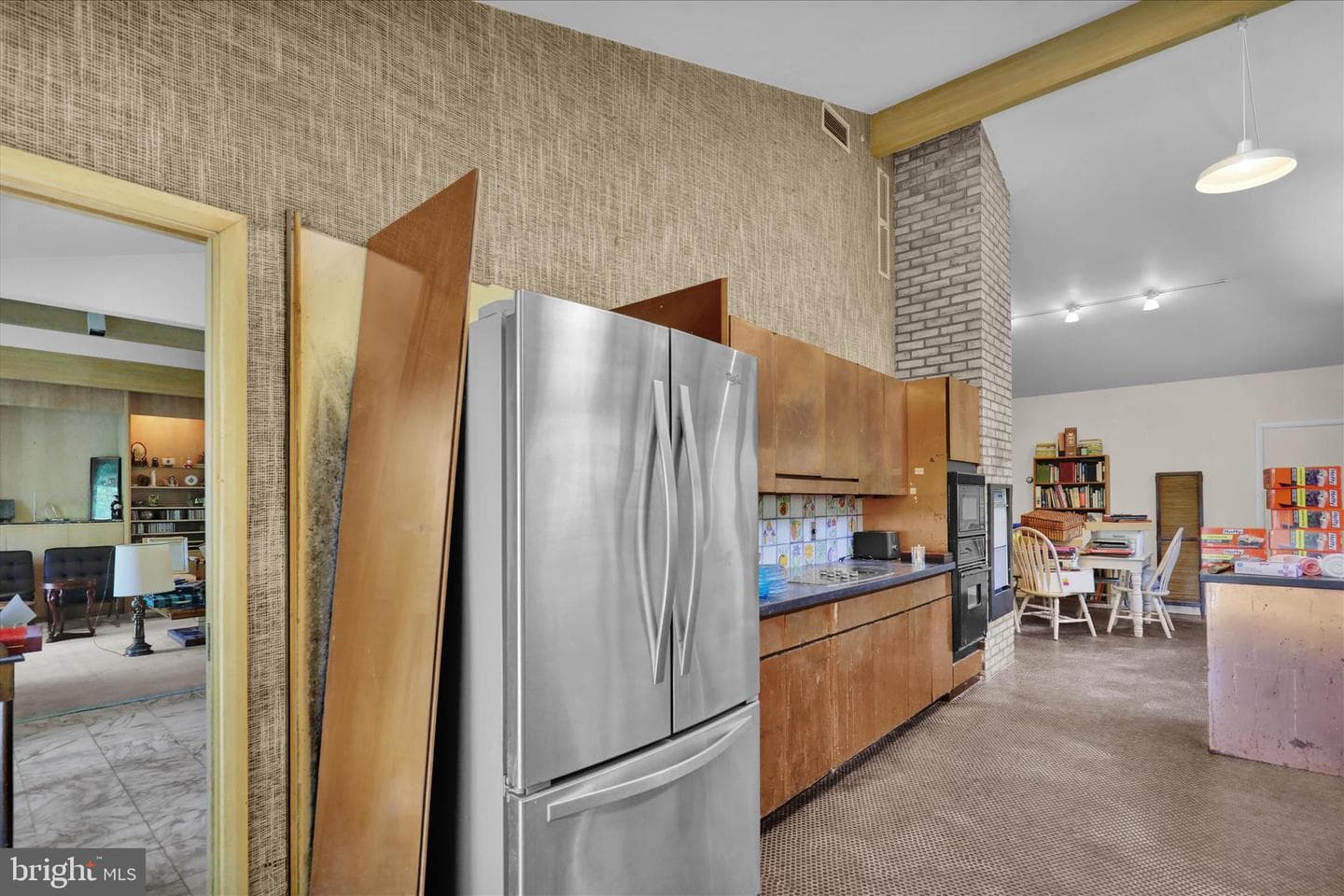 1840 Lorraine Road photo 11
