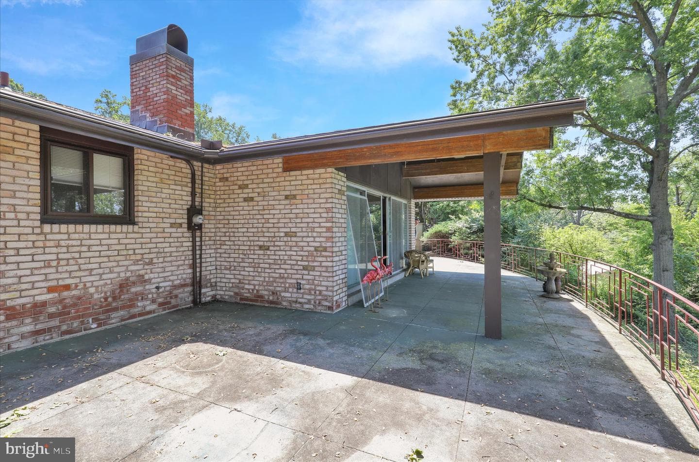 1840 Lorraine Road photo 34