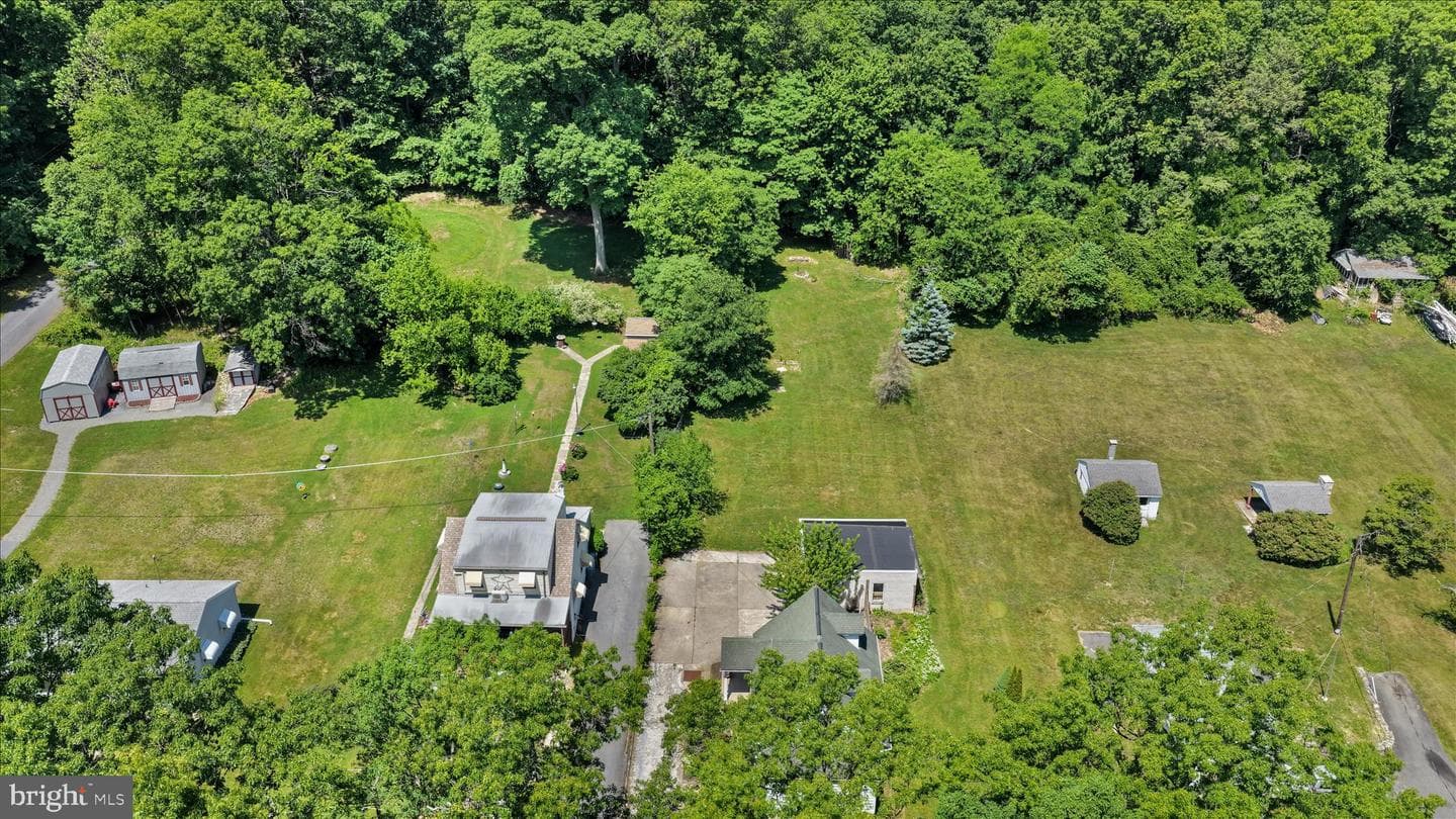 78 Skyline Drive photo 2