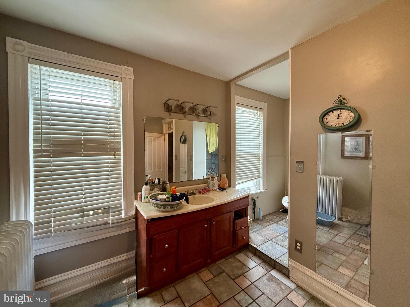 326 Windsor Street photo 13
