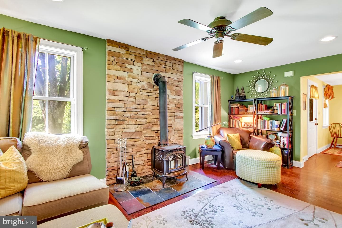 177 Imperial Drive photo 10