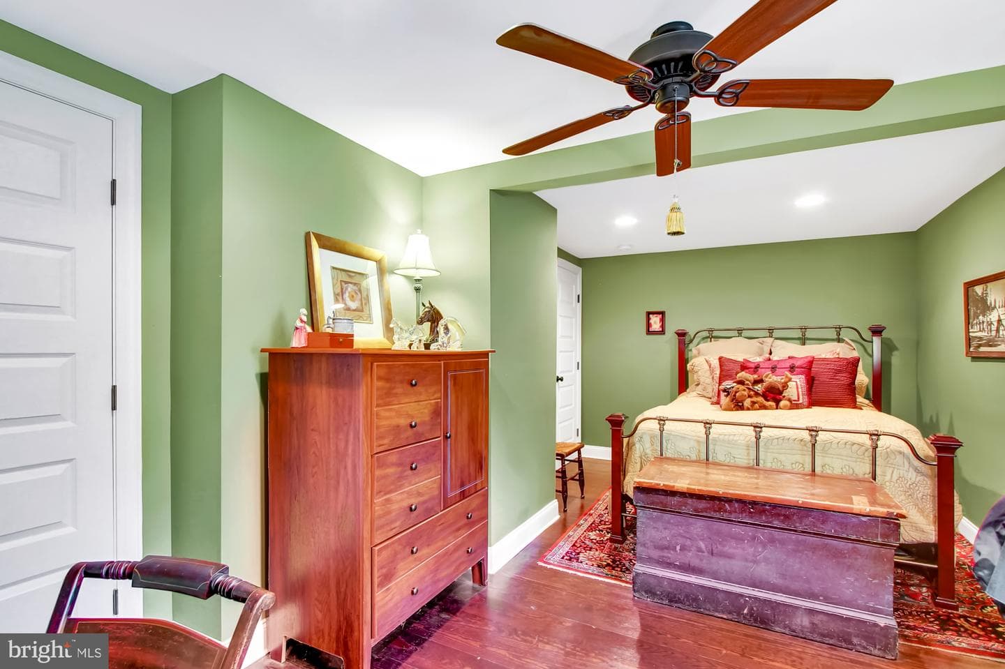 177 Imperial Drive photo 28