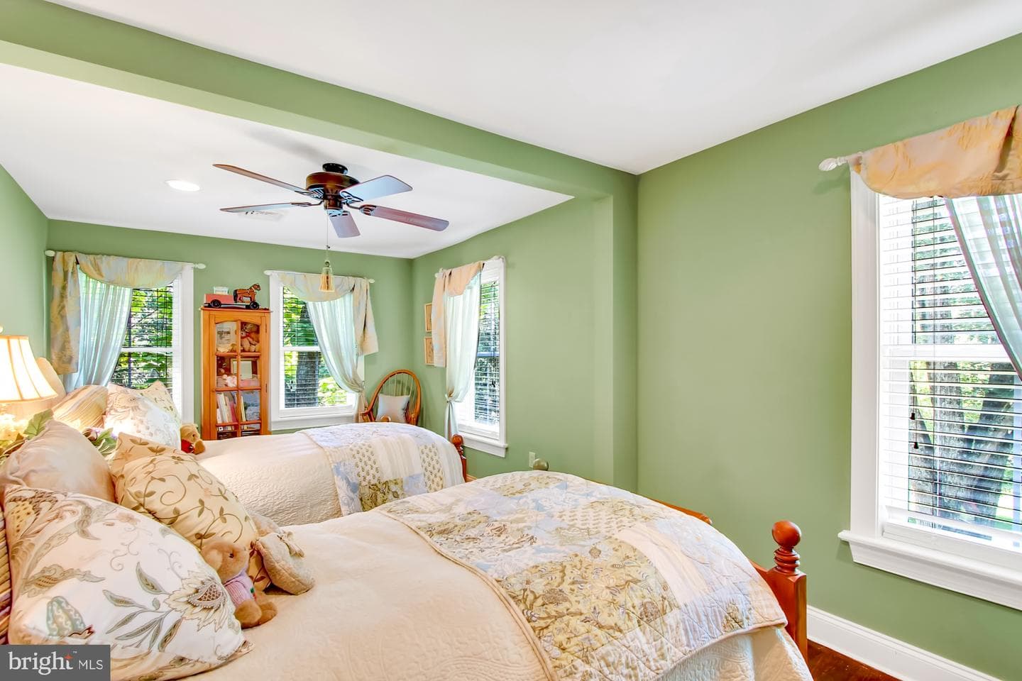 177 Imperial Drive photo 30