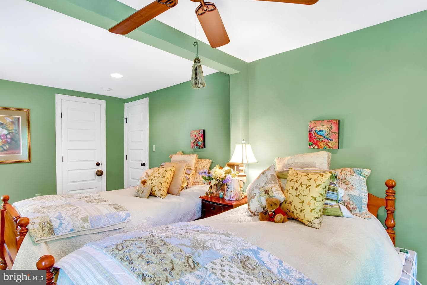177 Imperial Drive photo 31