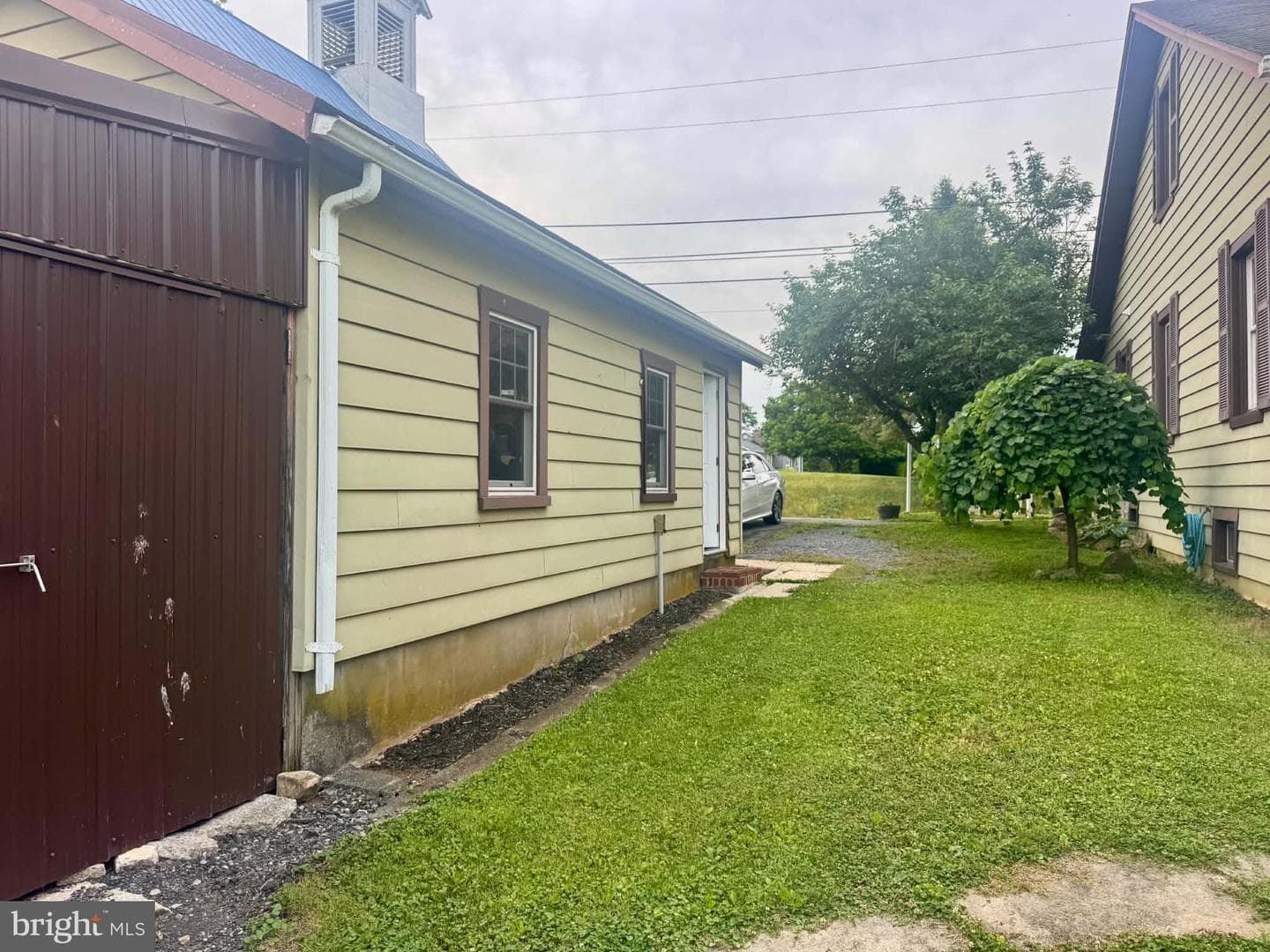 5811 Oley Turnpike Road photo 4