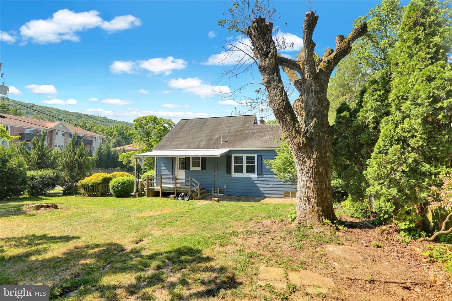 2122 Hampden Blvd photo 5