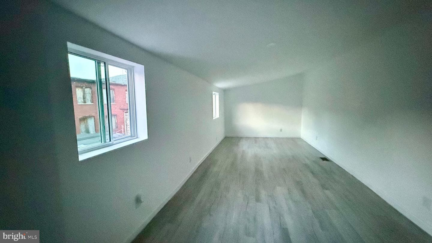 207 N 10th Street photo 68