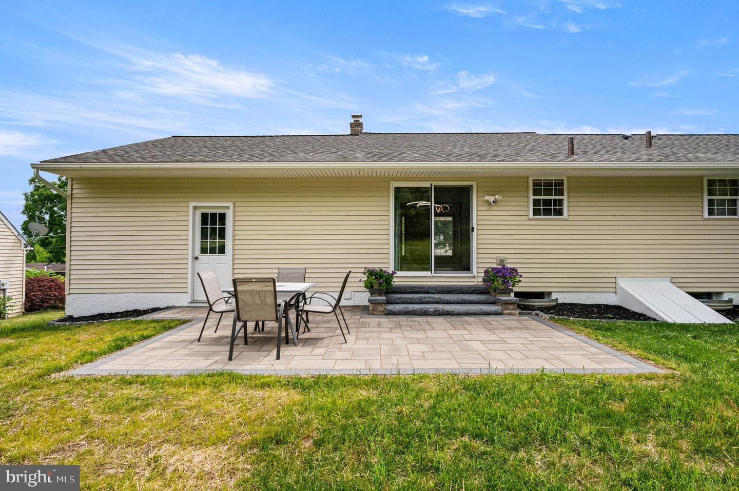 451 Township Line Road photo 26