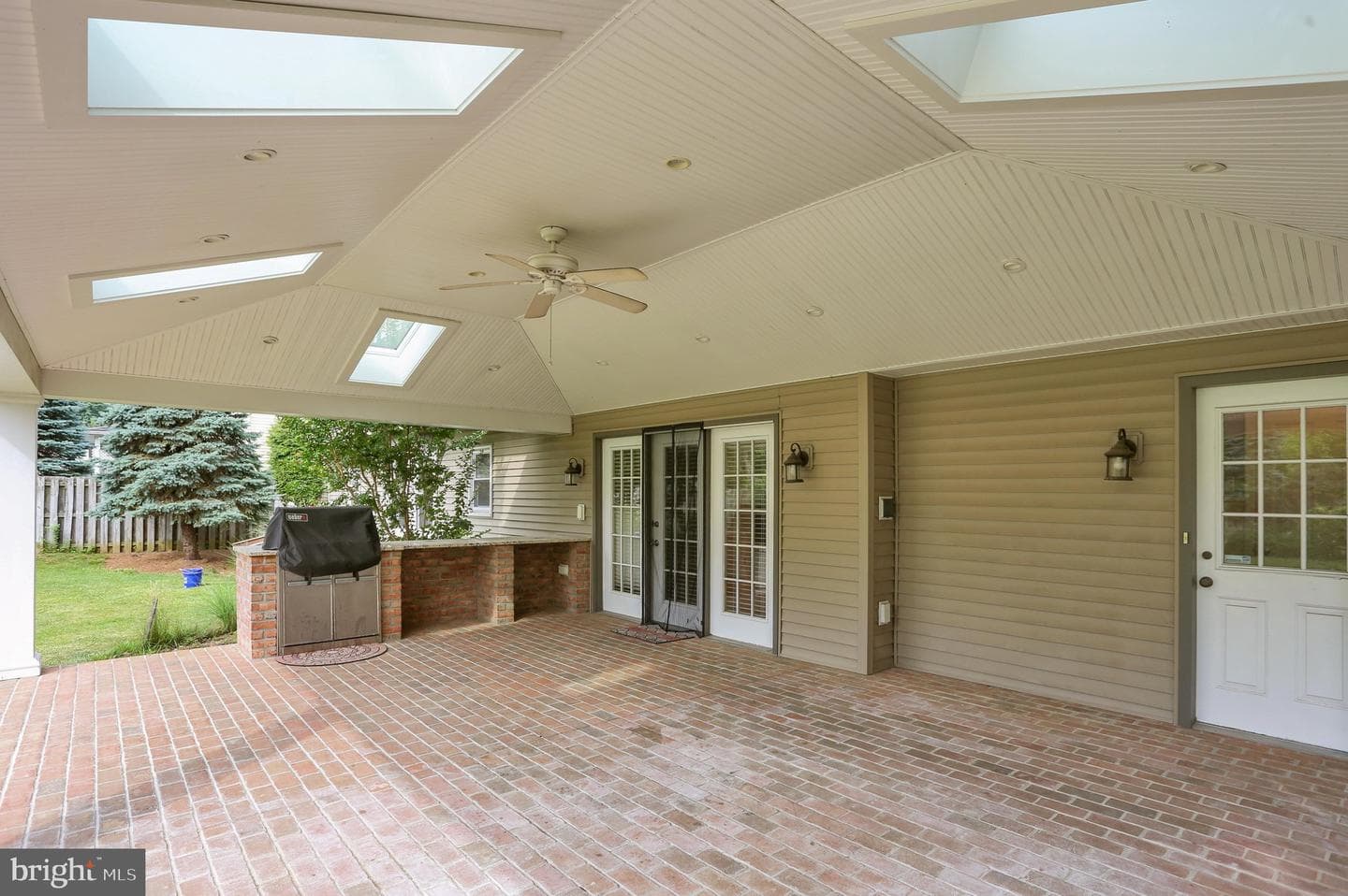 1723 Colony Drive photo 44