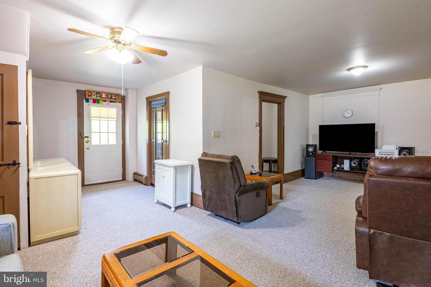 17 Kutz Road photo 7