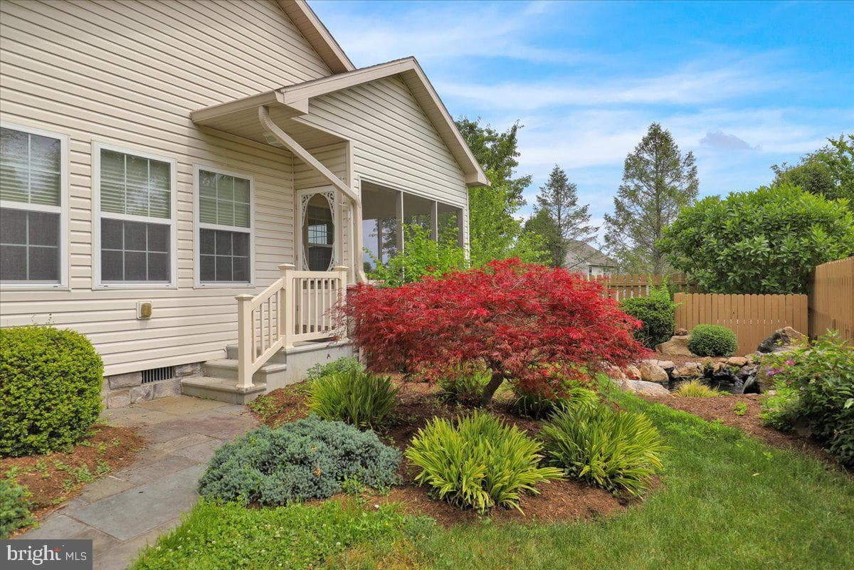 52 Harry Avenue photo 39