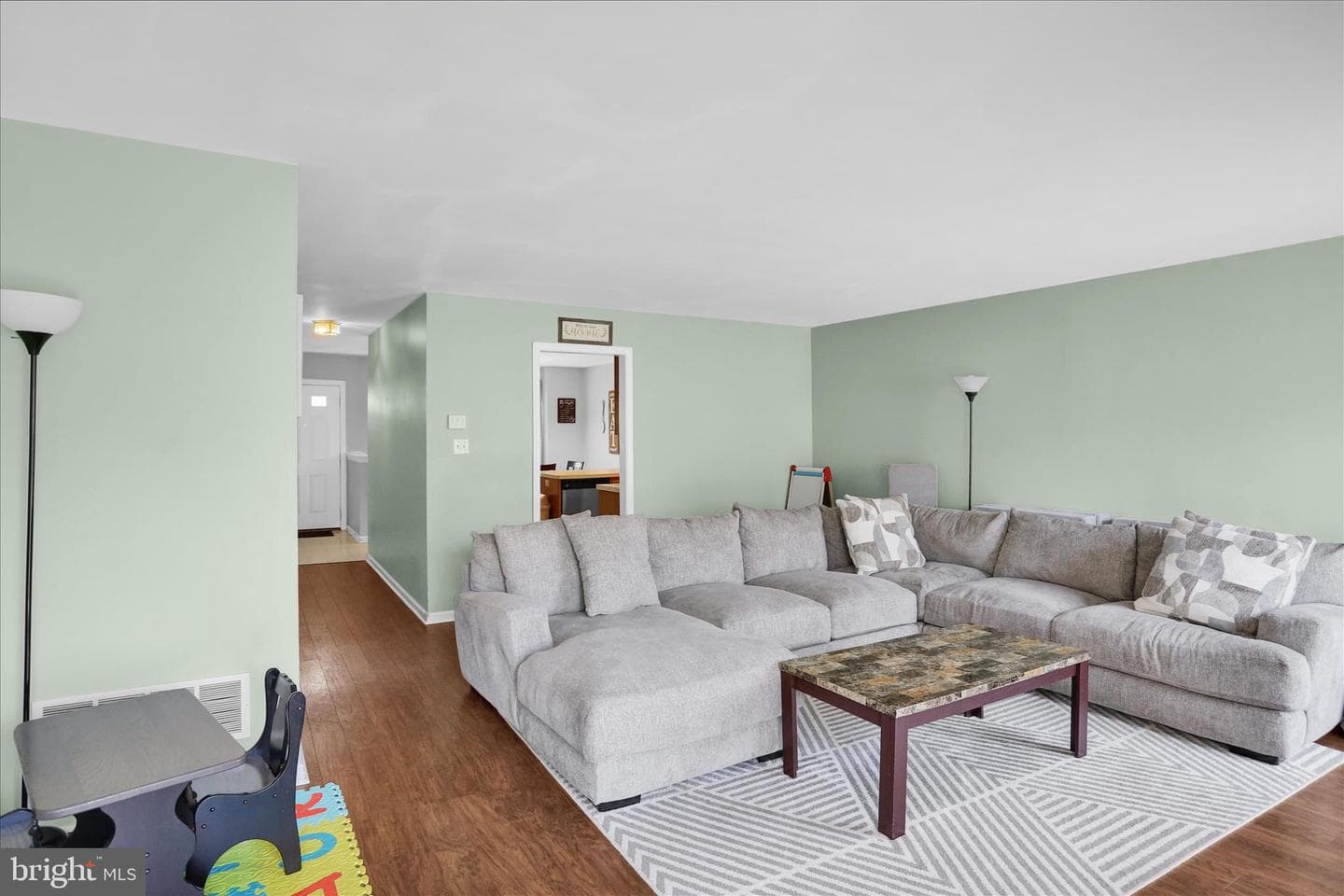 664 Walnut Tree Drive photo 15