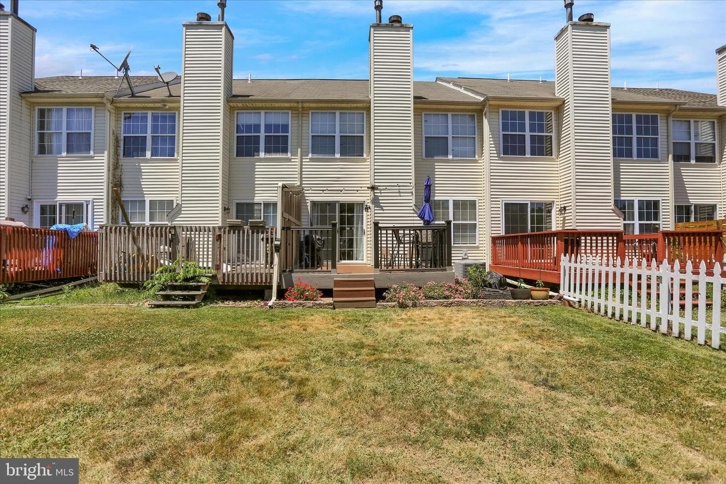 664 Walnut Tree Drive photo 31