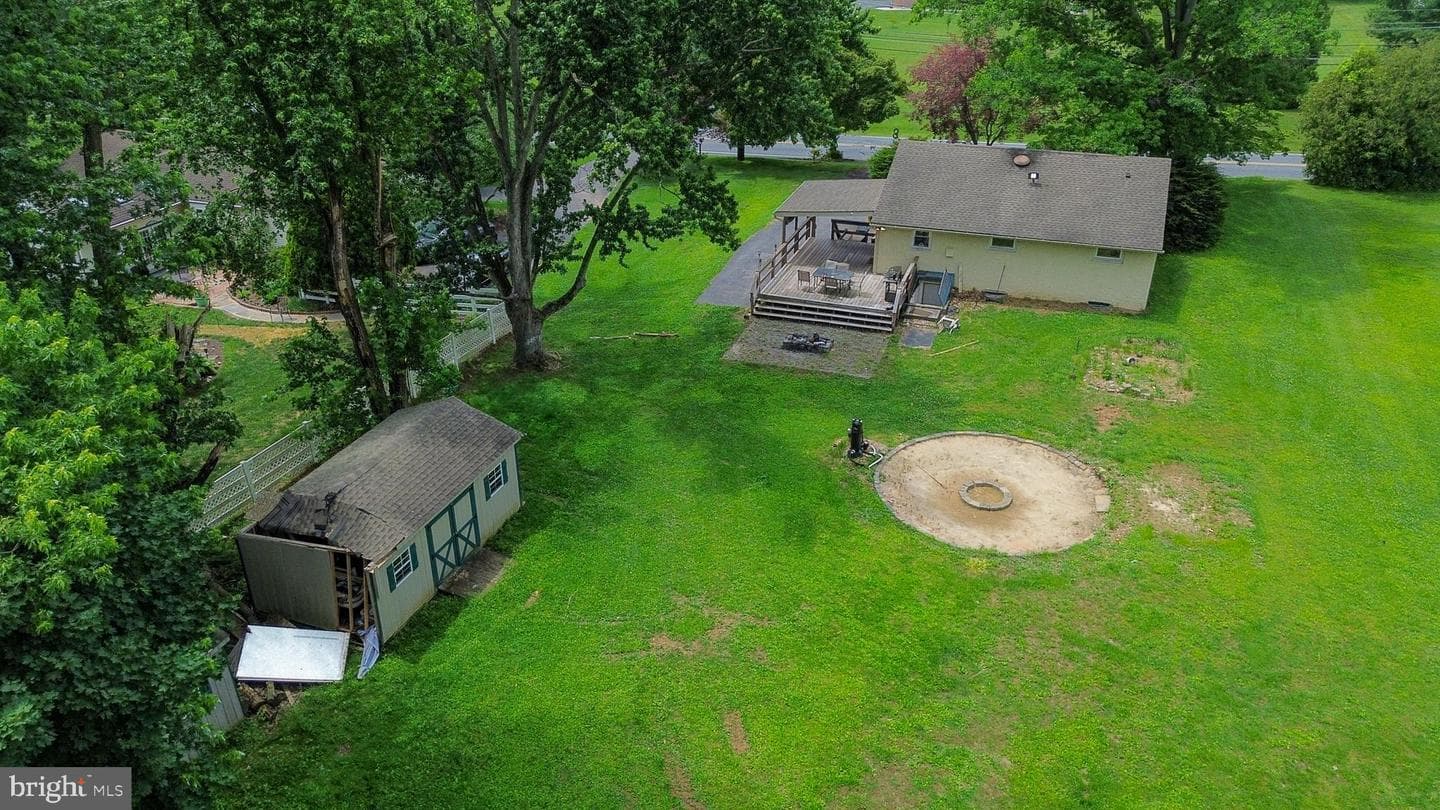 1417 Old Airport Road photo 7