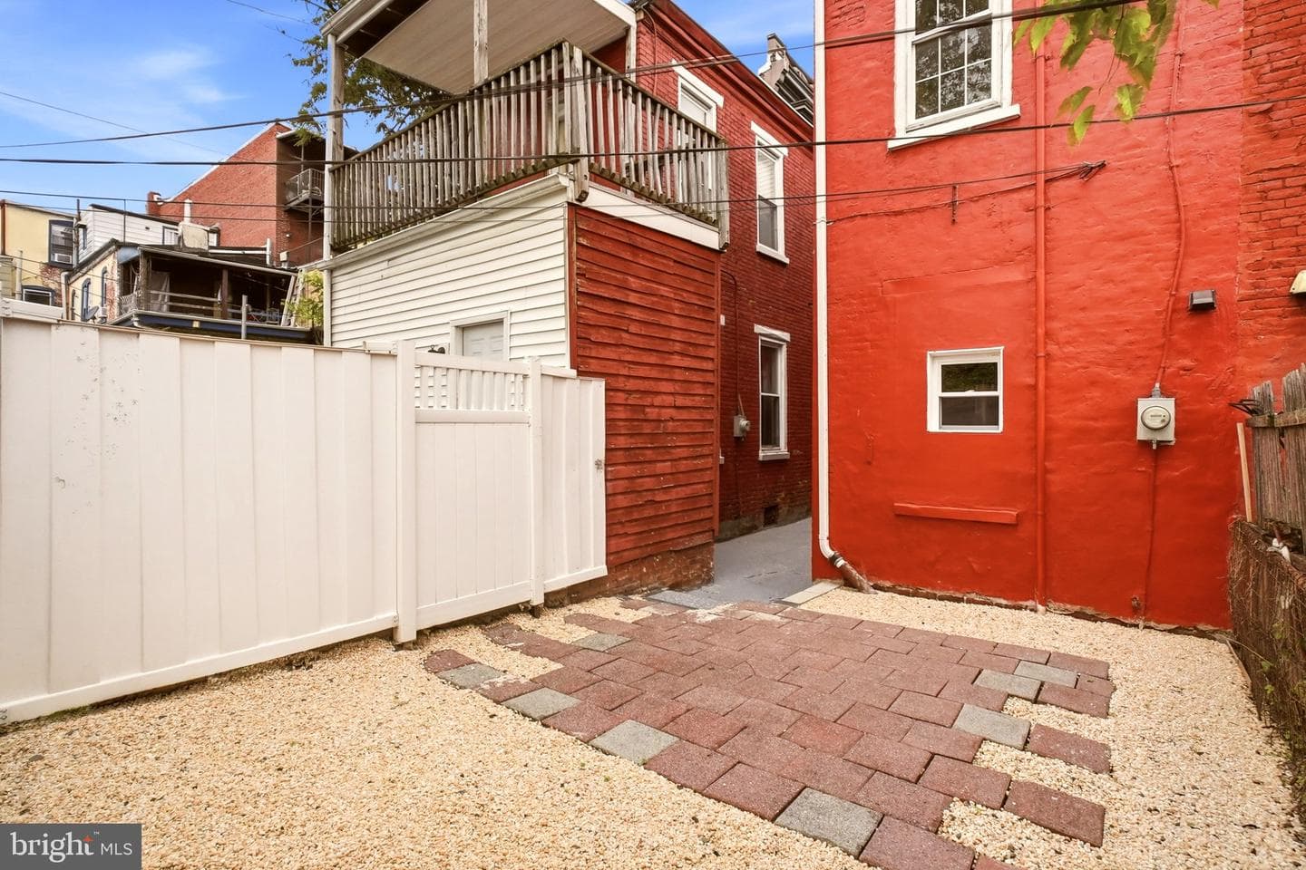 616 Elm Street photo 50