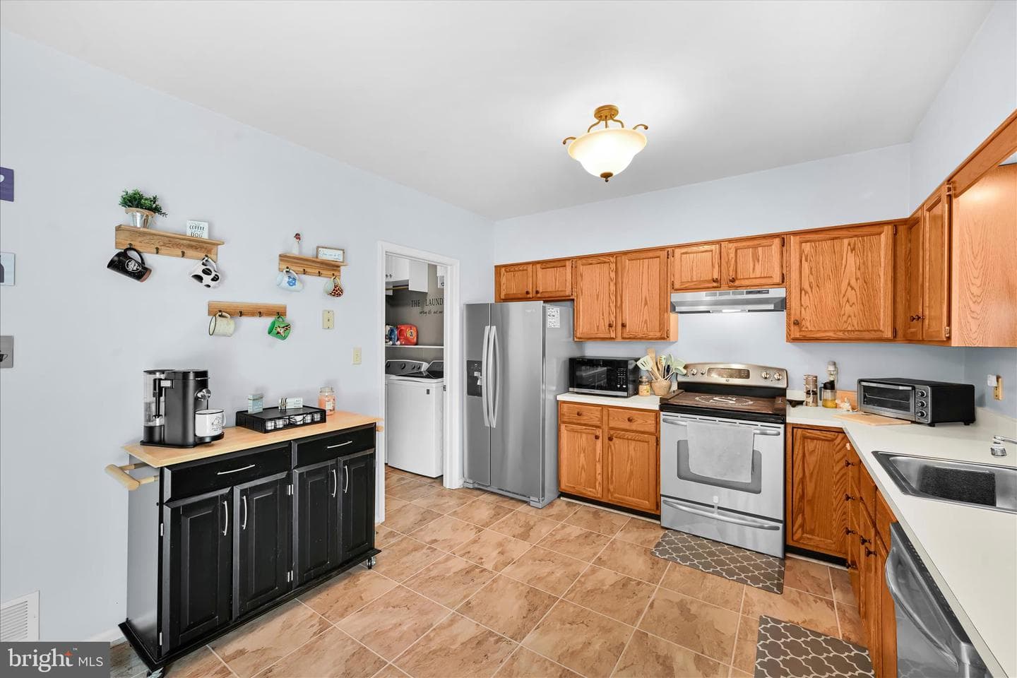 607 Independence Court photo 15