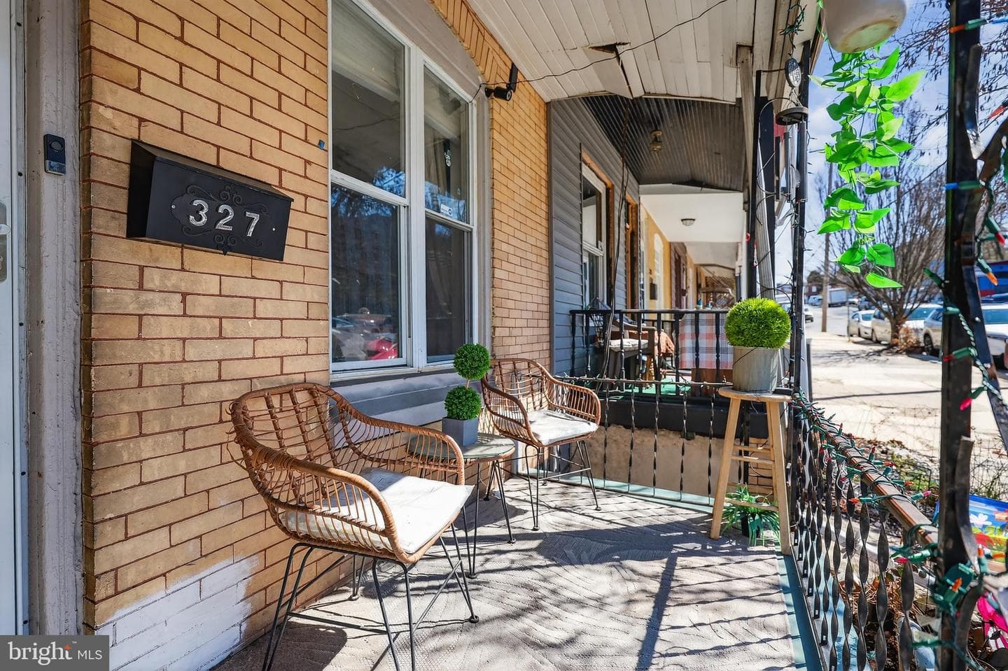 327 W Windsor Street, Reading