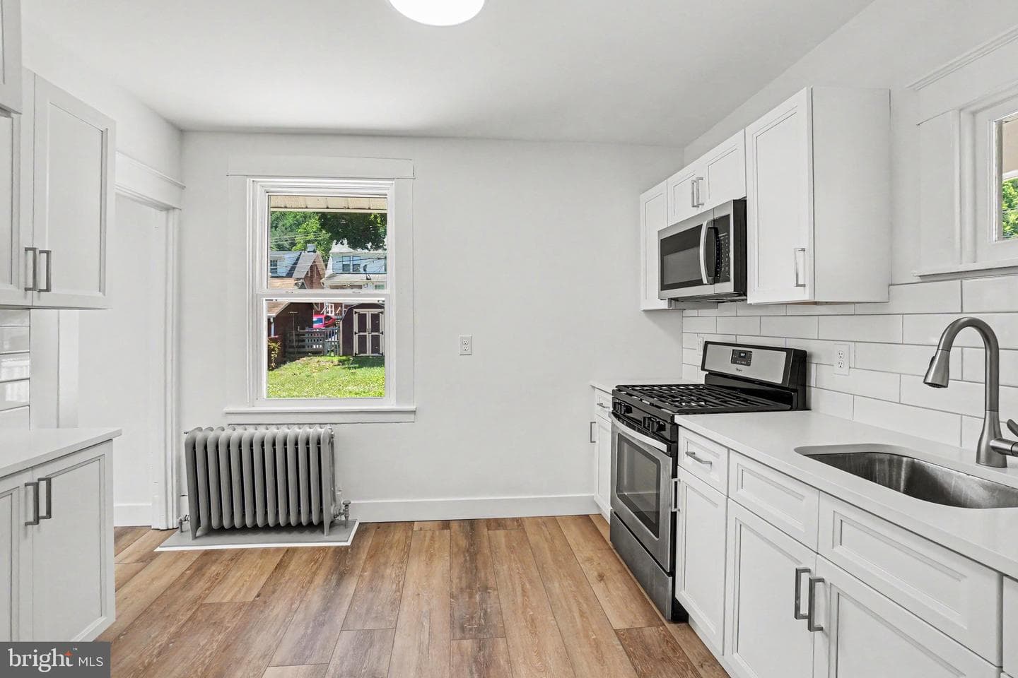 4 Myrtle Avenue photo 16