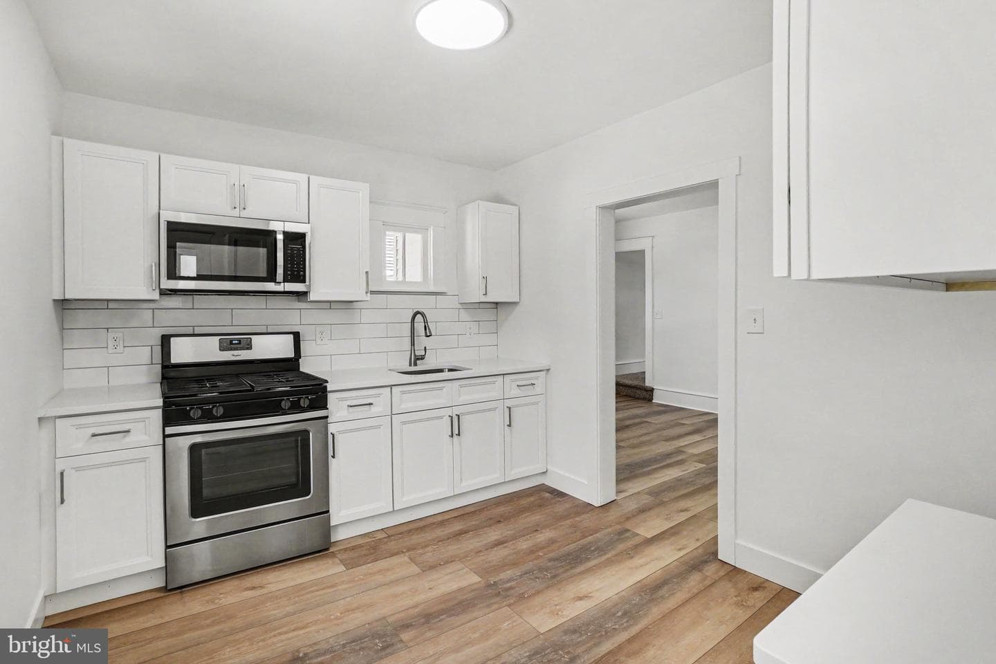 4 Myrtle Avenue photo 18