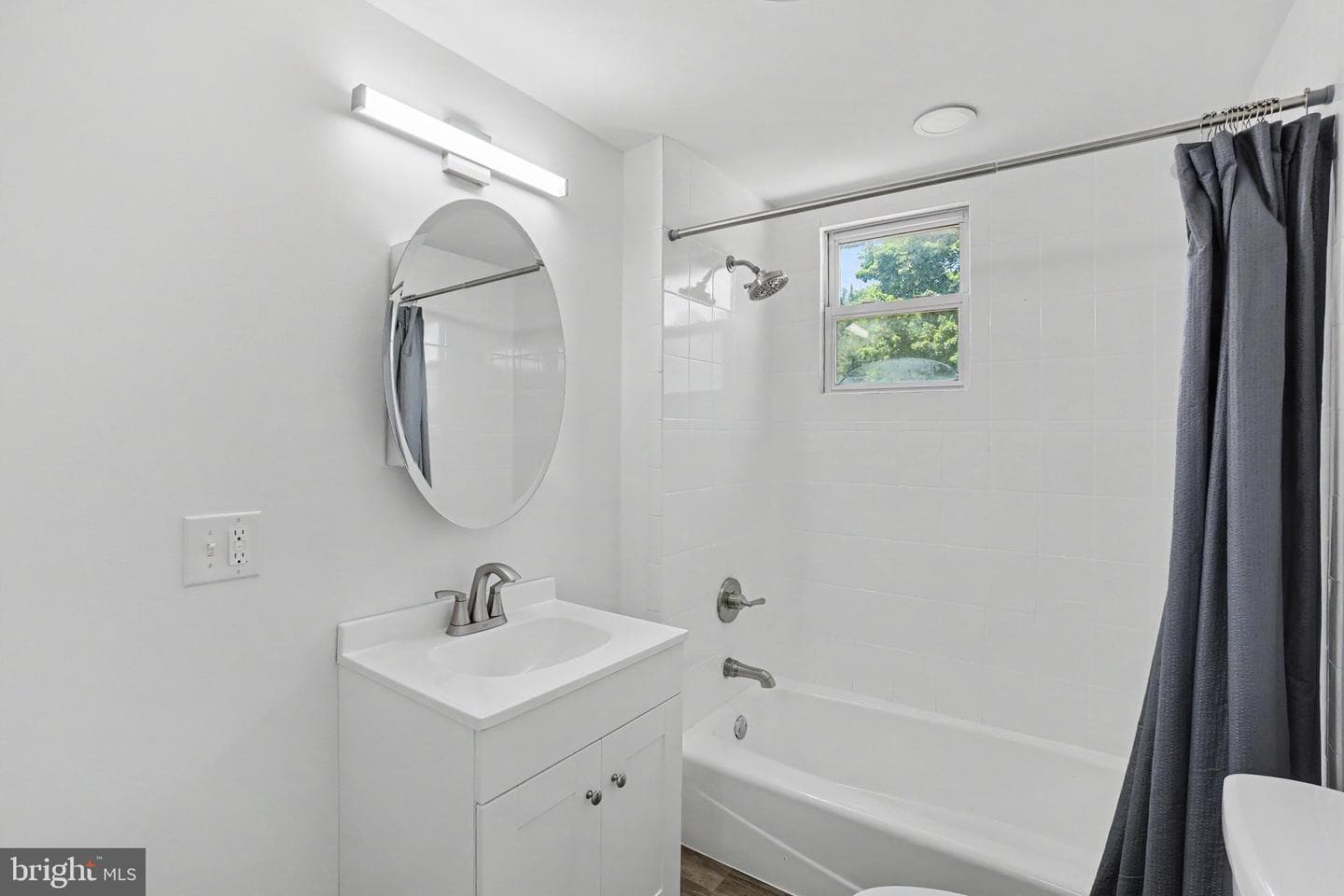 4 Myrtle Avenue photo 32