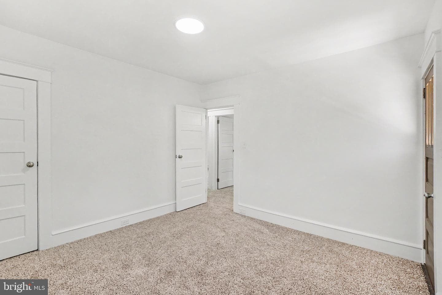 4 Myrtle Avenue photo 33