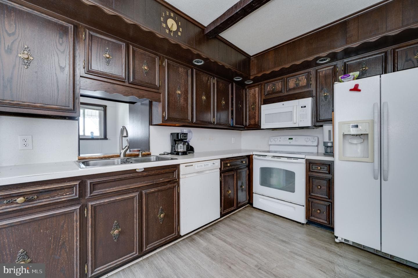 1448 Luzerne Street photo 10