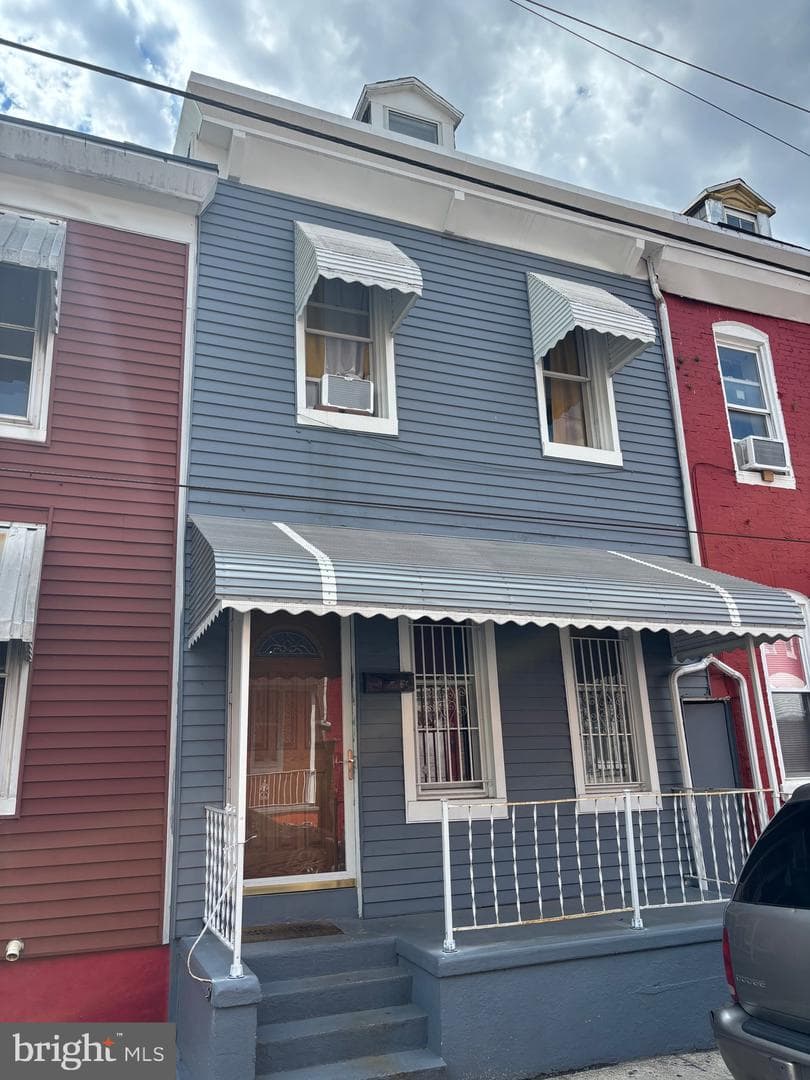 520 Moss Street, Reading