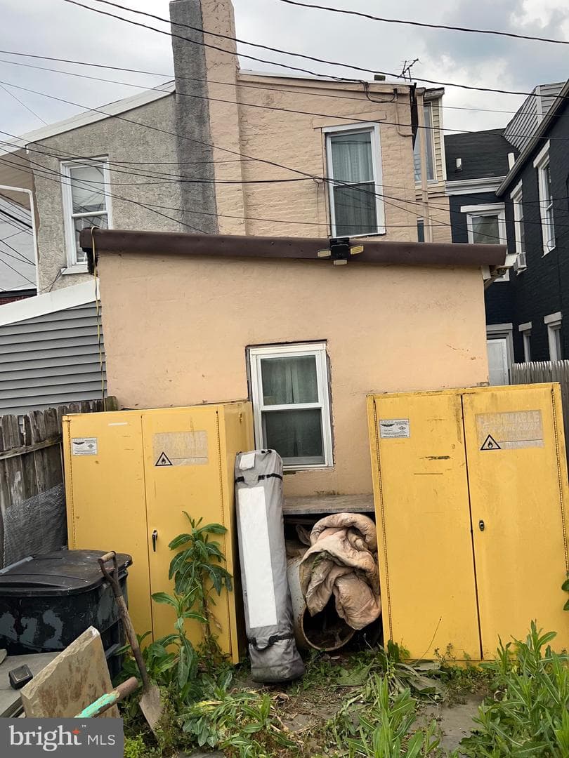 541 Spring Street, Reading