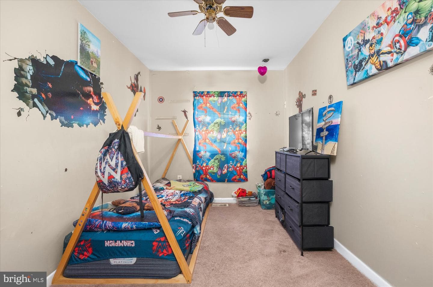 825 Woodchuck Lane photo 16