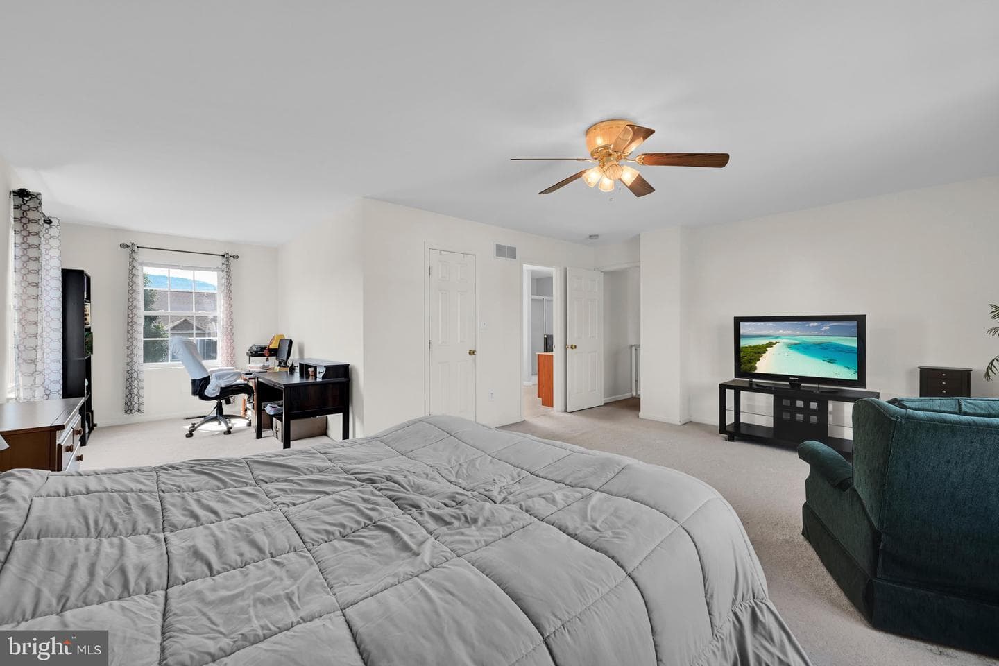 4 Oswego Lane photo 32