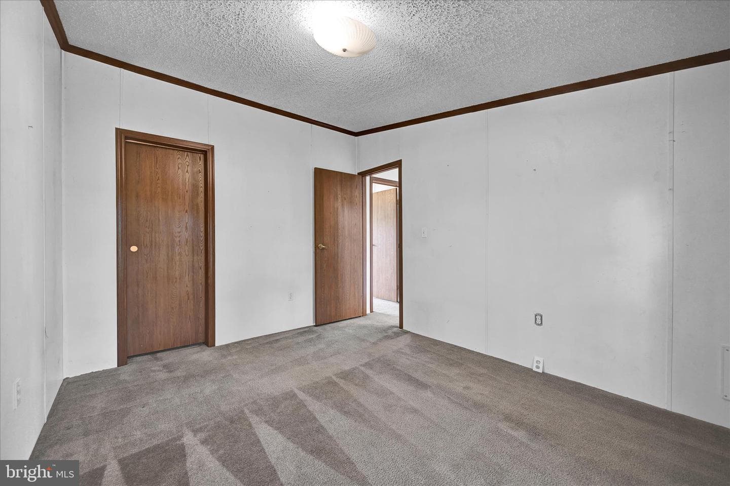 350 Myer Drive photo 31