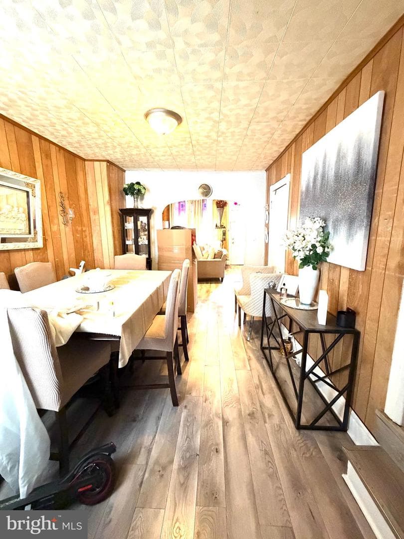 326 Spring Garden Street photo 4