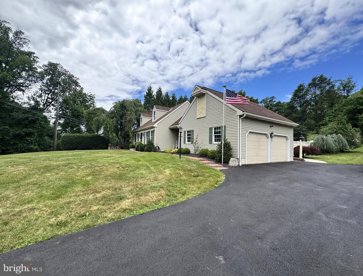 2540 Hopewell Road photo 3