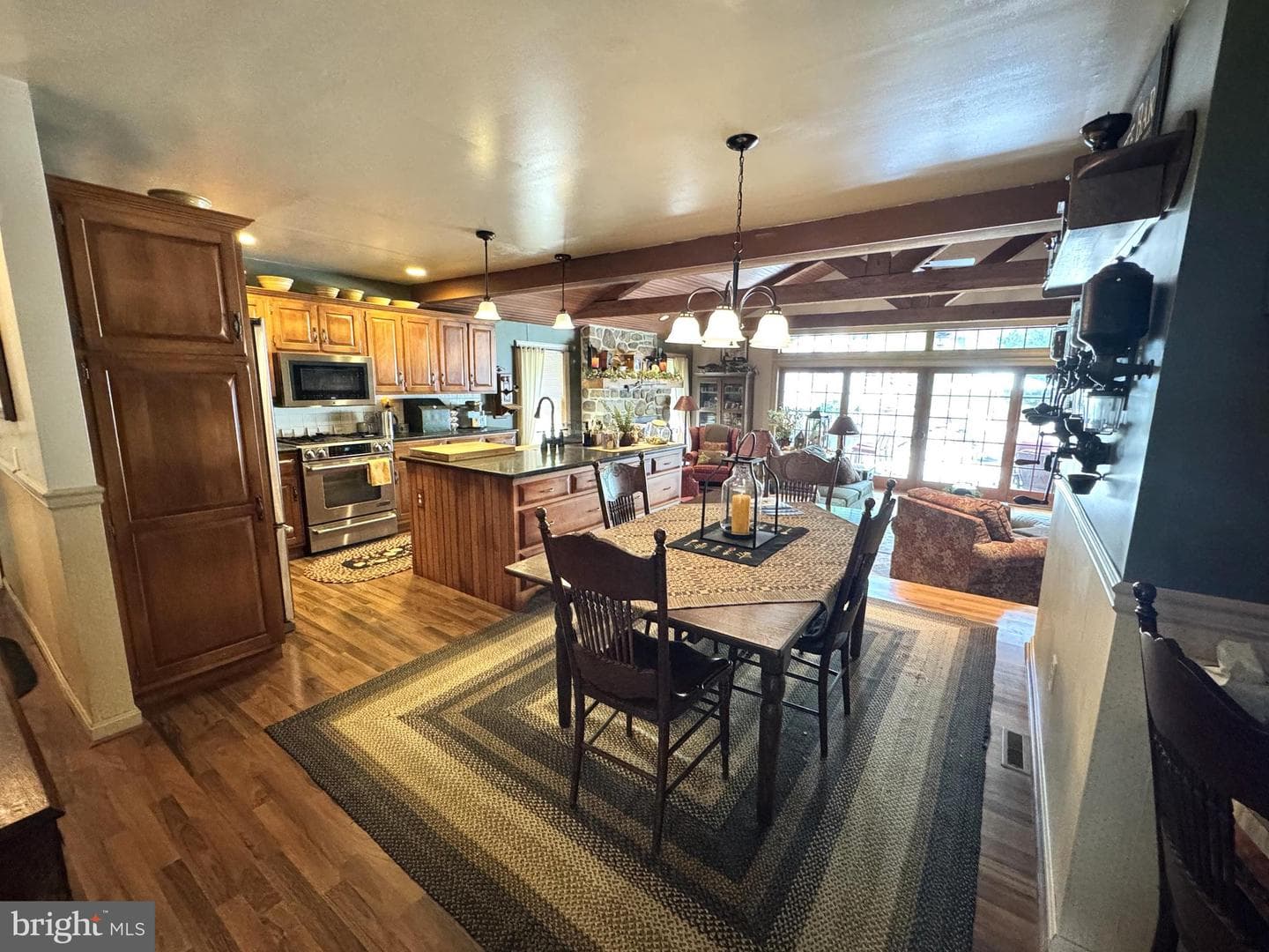 2540 Hopewell Road photo 5