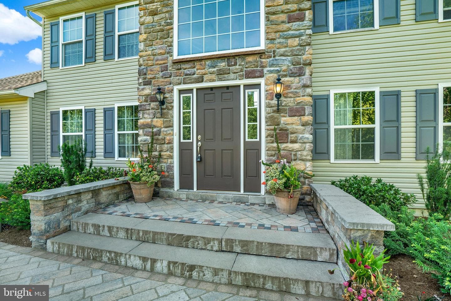 21 Hilgert Avenue photo 5