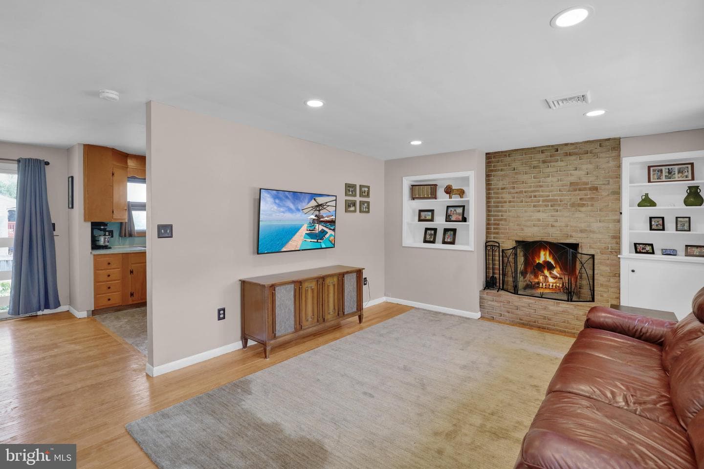 33 Lawndale Road photo 4