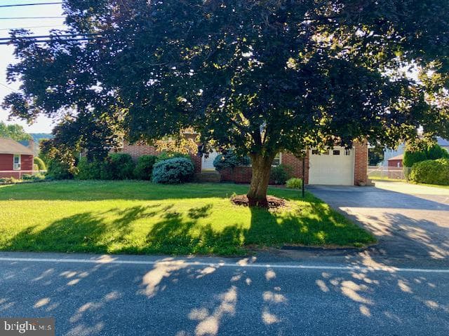 720 Lorane Road photo 2