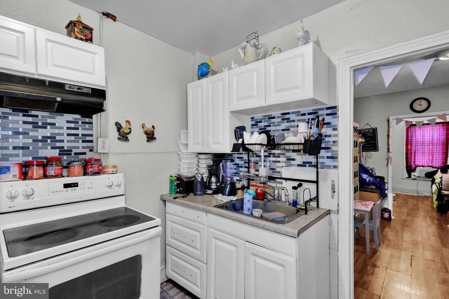 470 Spring Garden Street photo 9
