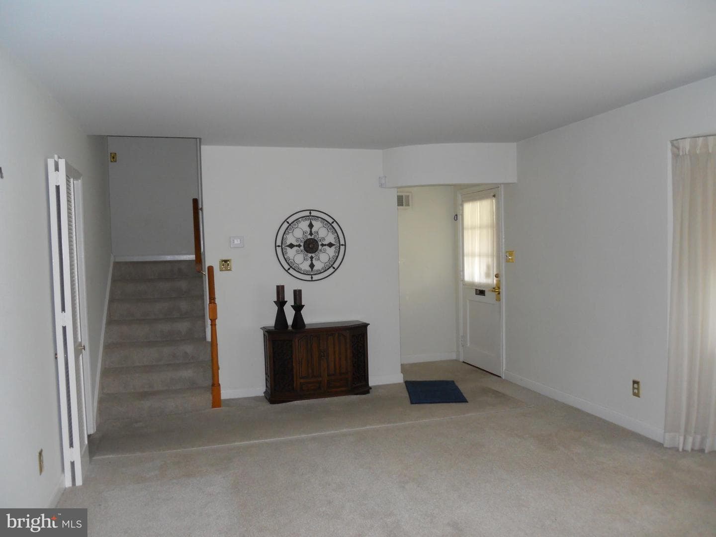 223 Mayer Street photo 9