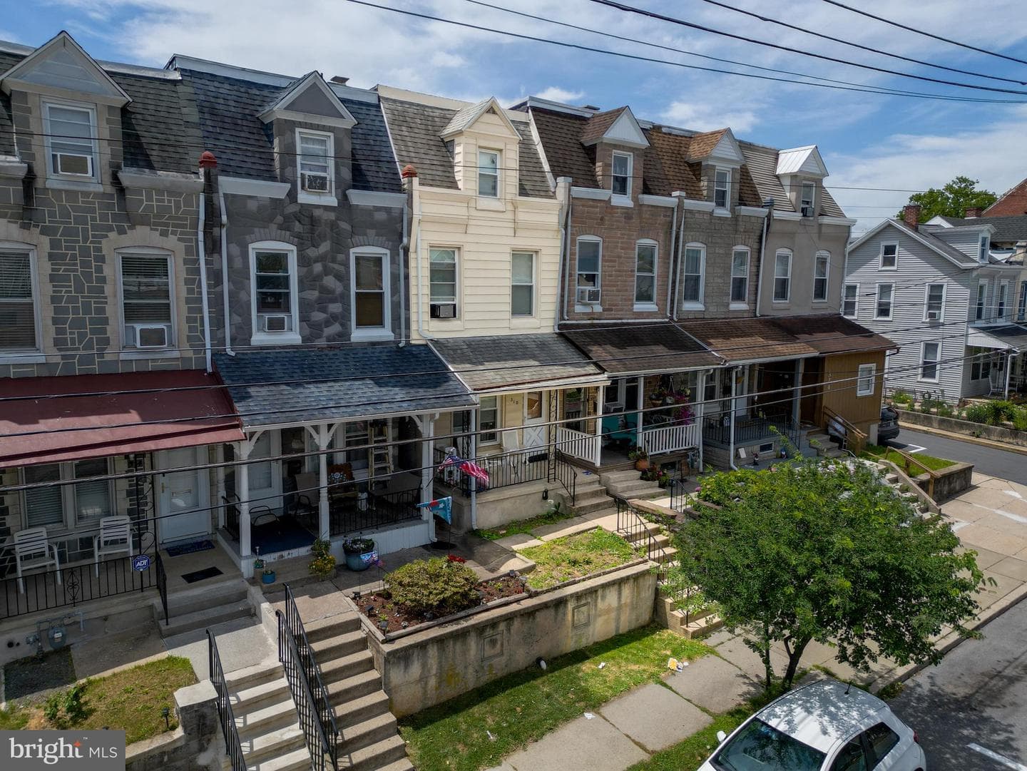 318 Franklin Street photo 3