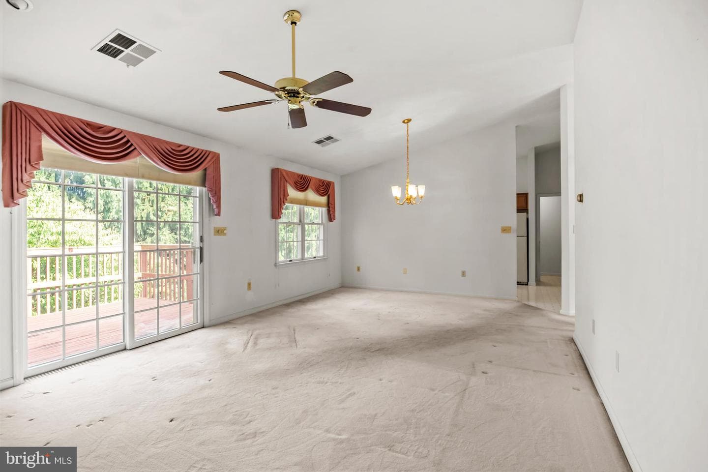 3217 Garfield Avenue photo 4
