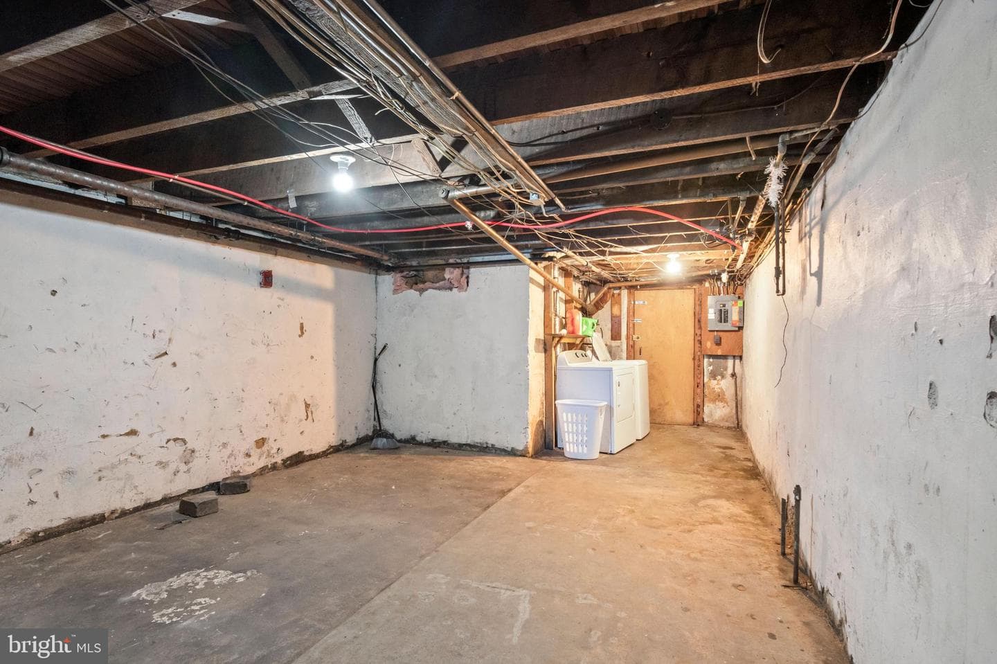 414 W Walnut Street photo 11